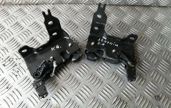 Mercedes-Benz E W212 Seat back rest lock catch A2129200276 A2129200176