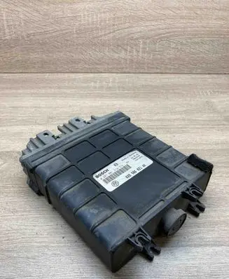 Volkswagen PASSAT B4 Engine control unit/module ECU 028906021AK 0281001312 USED