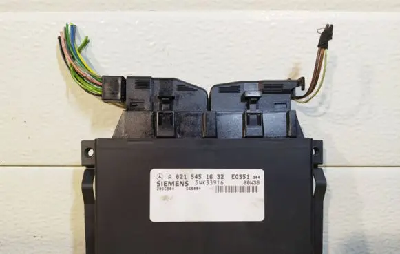 Mercedes-Benz C W202 Gearbox control unit/module A0215451632 5WK33916 R1EDA