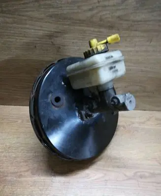 Audi A3 S3 8L Brake booster 1J1614105H