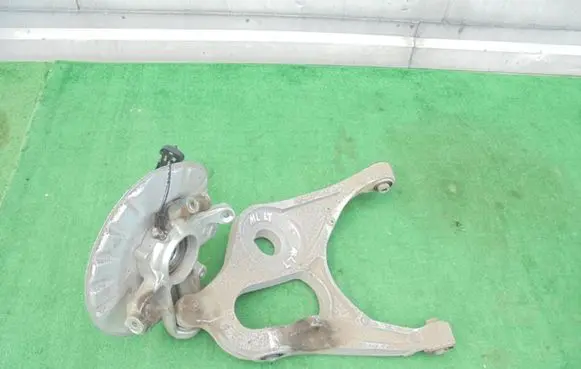 Mercedes-Benz ML W166 Rear wheel hub