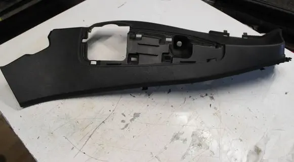 Renault Megane IV Seat belt trim 769183645R