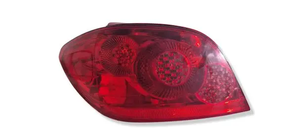 Peugeot 307 Rear/tail lights 557677