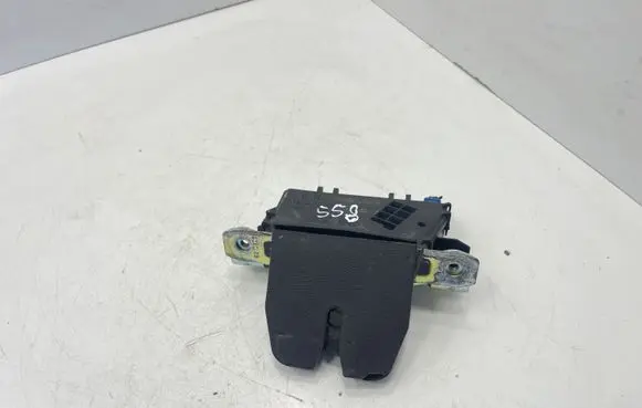 Opel Zafira B Tailgate/trunk/boot lock/catch/latch 13117285