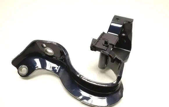 Tailgate/trunk/boot hinge