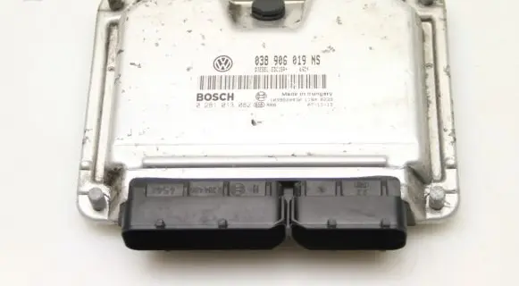 Skoda Fabia Mk1 (6Y) Engine control unit/module 038906019NS