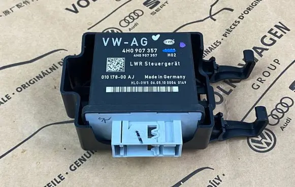 Audi A7 S7 4G Light module LCM 4H0907357