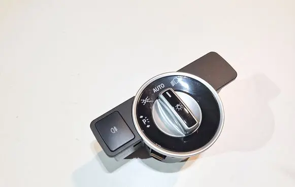 Mercedes-Benz E W212 Light switch A2129050551 10091531