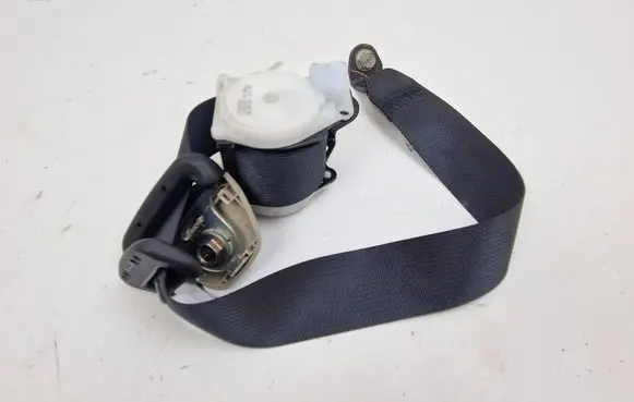 Mitsubishi Outlander Rear seatbelt 0641167