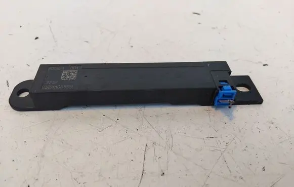 Mercedes-Benz Sprinter W907 W910 Keyless system antenna A1679054700