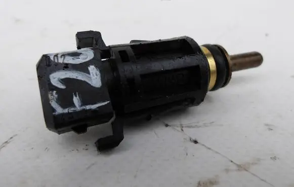 BMW 1 F20 F21 Coolant temperature sensor 121212