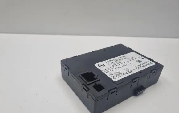 Mercedes-Benz E W211 Gateway control module A2114452000 2114452000