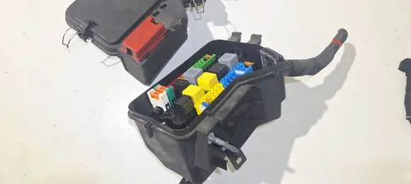 Mercedes-Benz Vito Viano W447 Fuse box set A4475400082