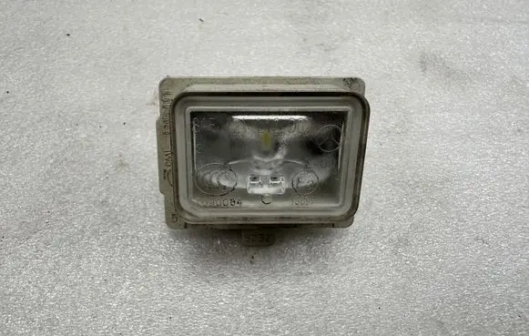 Mercedes-Benz S W222 Number plate light A0999067000