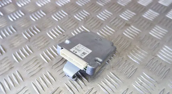 Toyota Prius (XW50) Other control units/modules 8815047160