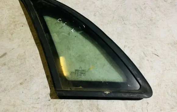 Citroen C5 Rear side window