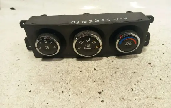 KIA Sorento Climate control unit 972503e000