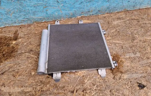 Toyota Aygo AB40 A/C cooling radiator (condenser) 88450-YV020