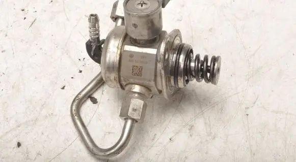 Seat Leon (5F) In-tank fuel pump 0261520261