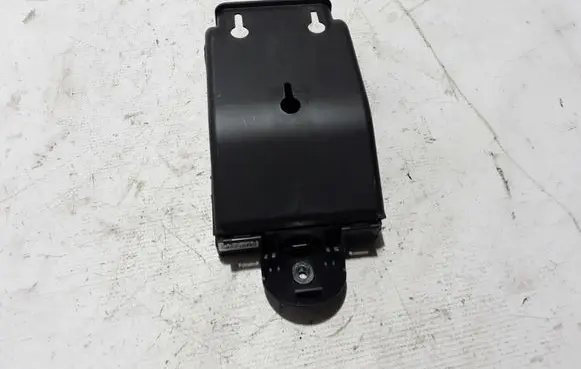Volvo S90, V90 Fuse module 32209198