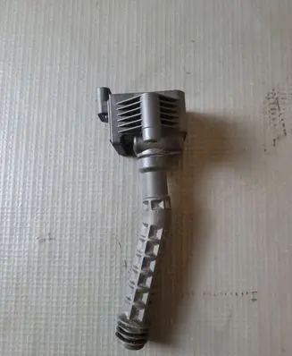 Volvo V90 Cross Country High voltage ignition coil 32140176