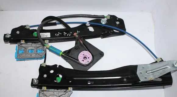 Audi A5 Rear window lifting mechanism without motor 8W8839462