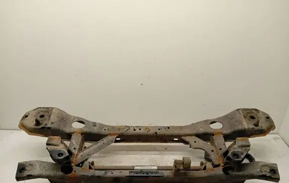 Volvo V40 Rear axle beam 