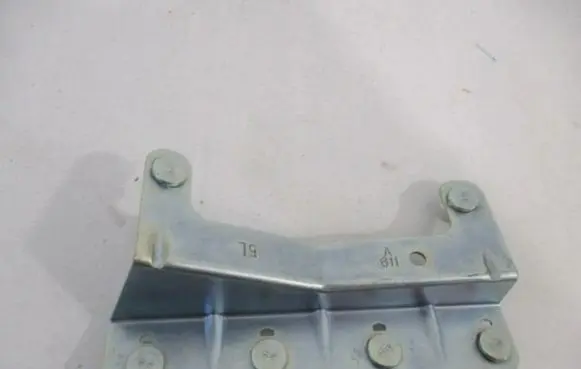 Citroen Jumper Radiator mount bracket 1609818880