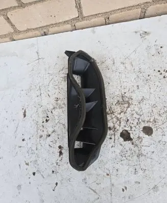 Audi A4 S4 B9 Cabin air duct channel 8W1858431A