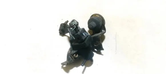 Nissan Qashqai+2 Turbo solenoid valve 8200762597