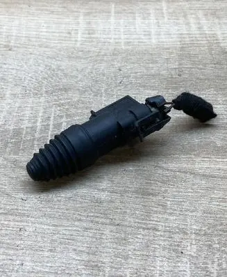 Opel Vectra C Bonnet alarm switch sensor 90355463