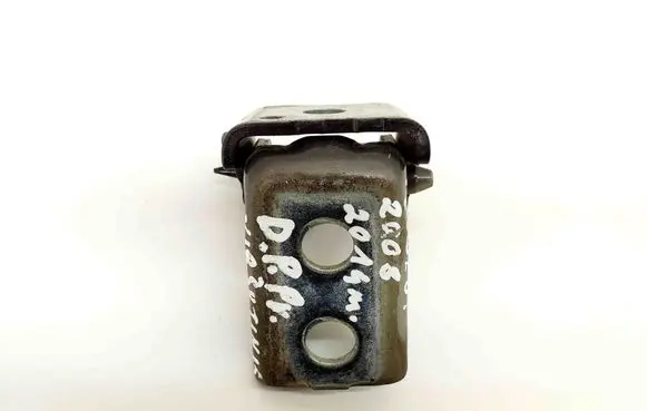 Peugeot 2008 I Front door upper hinge