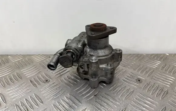 Audi Q7 4L Power steering pump 7L8422154E