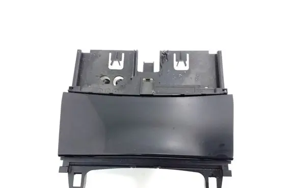 Mercedes-Benz GLK (X204) Ashtray (front) A2046801350