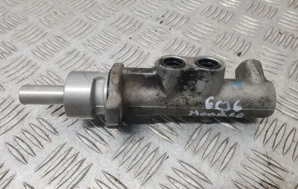 Ford Mondeo Mk III Master brake cylinder 22407779