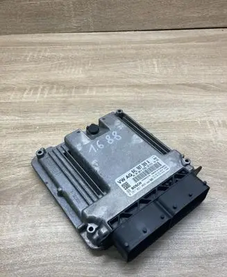 Volkswagen PASSAT B8 Engine control unit/module ECU 04L907309R 0281031066