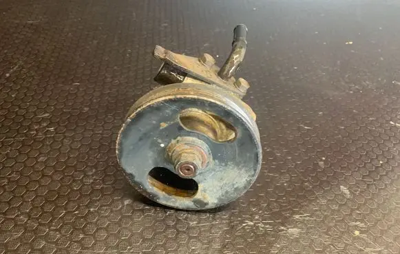 Hyundai Terracan Power steering pump 