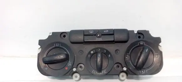 Volkswagen PASSAT B6 Climate control unit 1K0820047DP 5HB008719