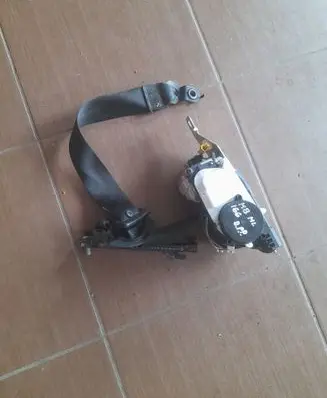 Mercedes-Benz ML W166 Front seatbelt 34095411B 34082972F