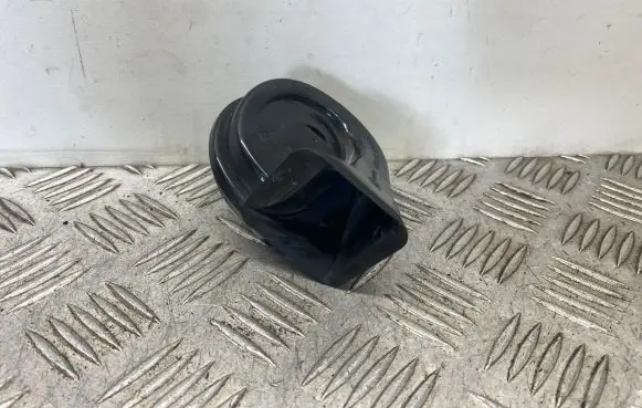 Volkswagen Golf V Horn signal 703881157