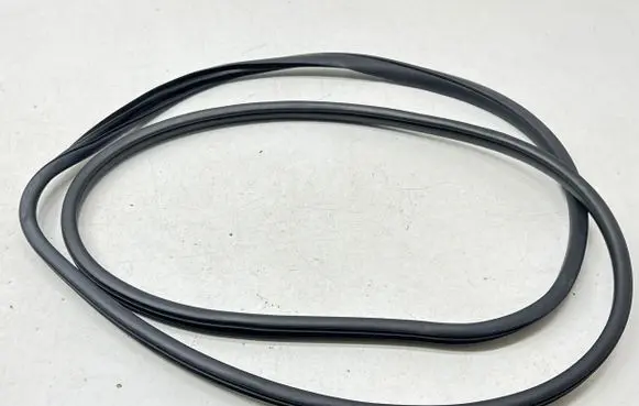 Subaru XV II Front door rubber seal 
