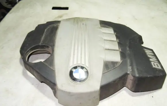 BMW 1 E81 E87 Engine cover (trim) 11147797410