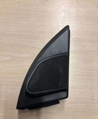Volvo XC60 Front door speaker 30781068