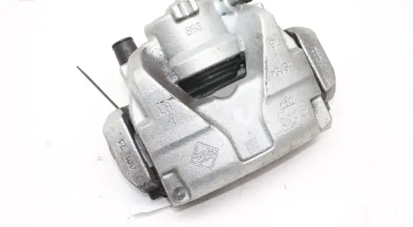 Nissan Juke II F16 Front brake caliper