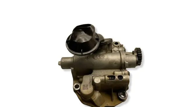 Audi A6 S6 C7 4G Oil pump 06H115105 06H115105A