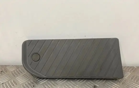 Audi Q7 4M Foot rest pad/dead pedal 4M1864777A