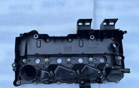 Volvo XC90 Rocker cam cover 32213460