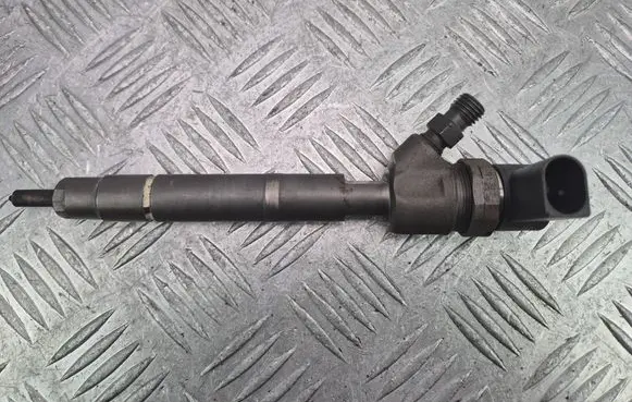 Mercedes-Benz C W203 Fuel injector A6460700787