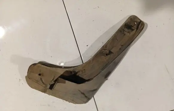 Ford Galaxy Front mudguard 6M2J16A262AA
