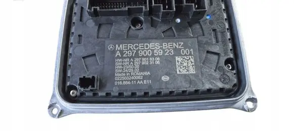 Mercedes-Benz EQS X296 Voltage converter/converter module 